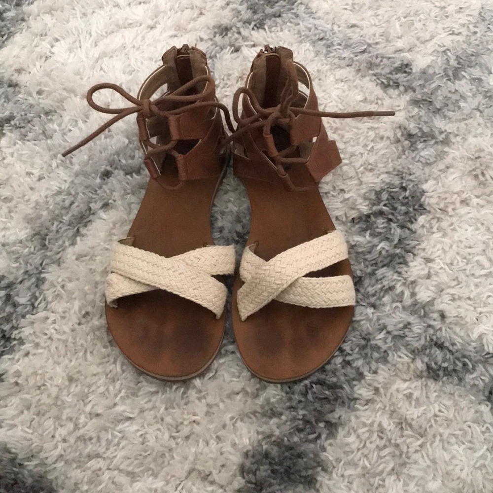 Billabong sandals